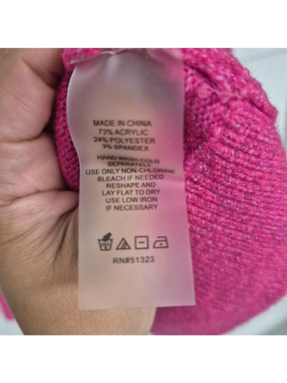 Vince Camuto Womens Preppy Bright Pink Knit Round Neck Sweater - Picture 6 of 6